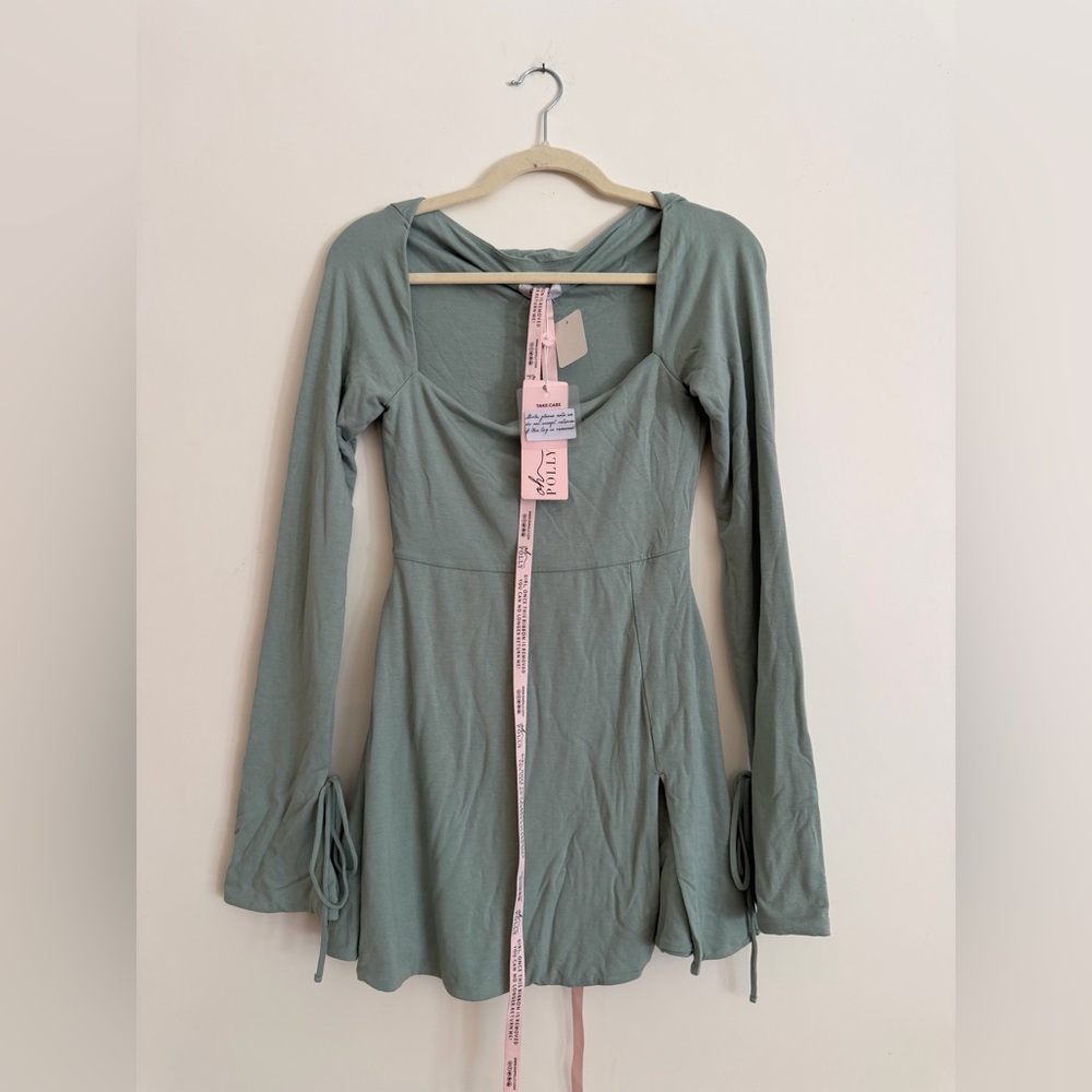 Oh Polly Long Sleeve Sage Green Fit & Flare Dress size 8